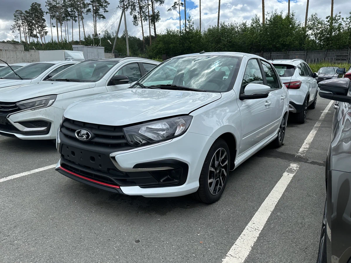 Lada Granta Sportline в Екатеринбург - фото №1